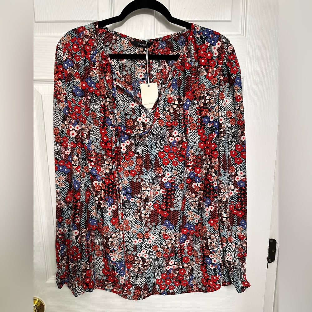 Boutique Floral Print Women's Top NWT
